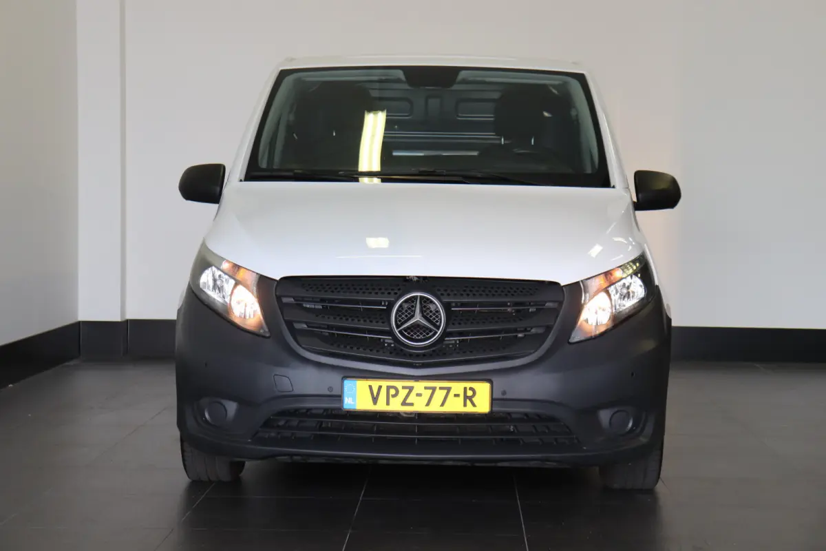 114 CDI XL AUTOMAAT EURO 6 - Airco - Navi - Cruise € 19.900,- Excl.