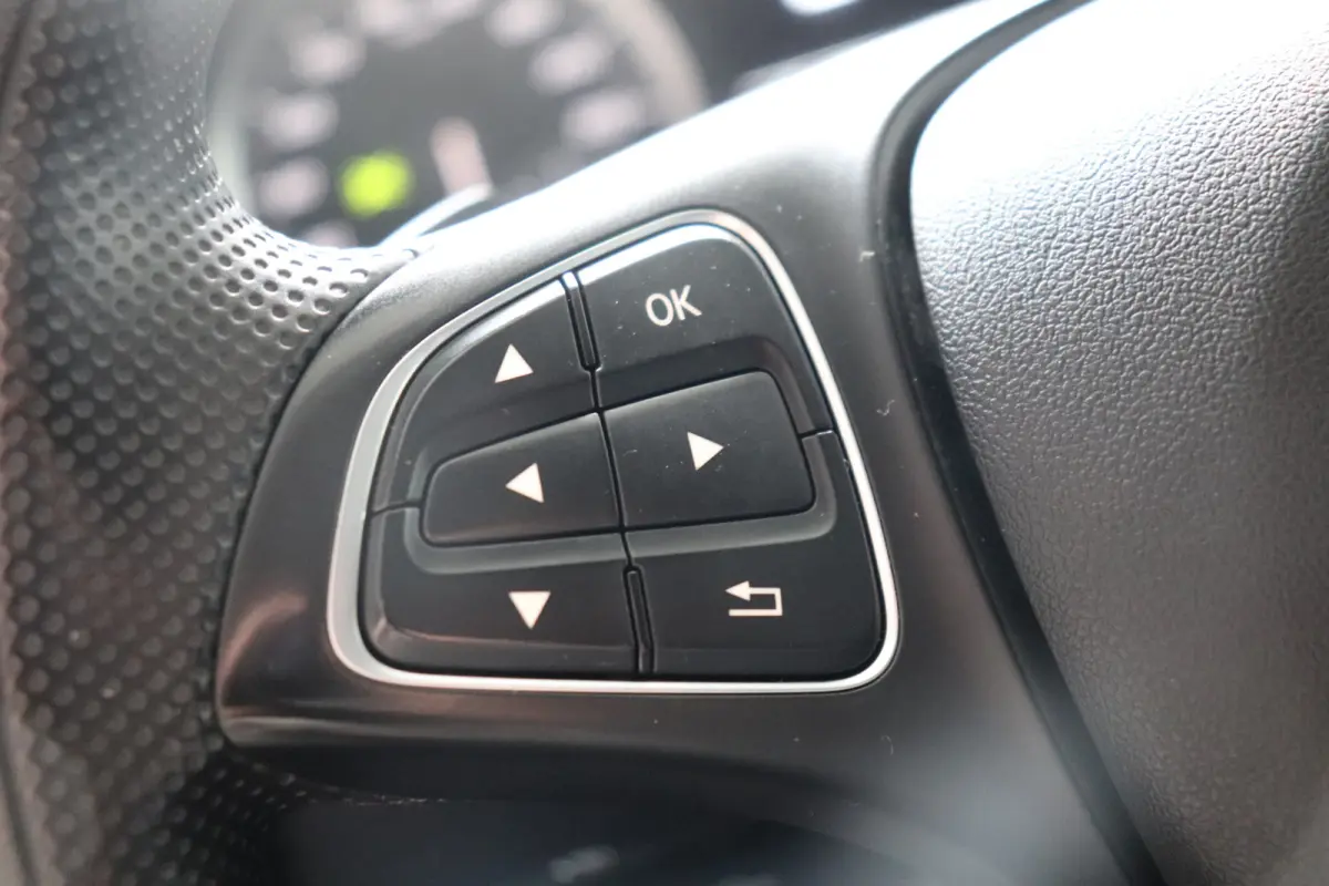 114 CDI XL AUTOMAAT EURO 6 - Airco - Navi - Cruise € 19.900,- Excl.