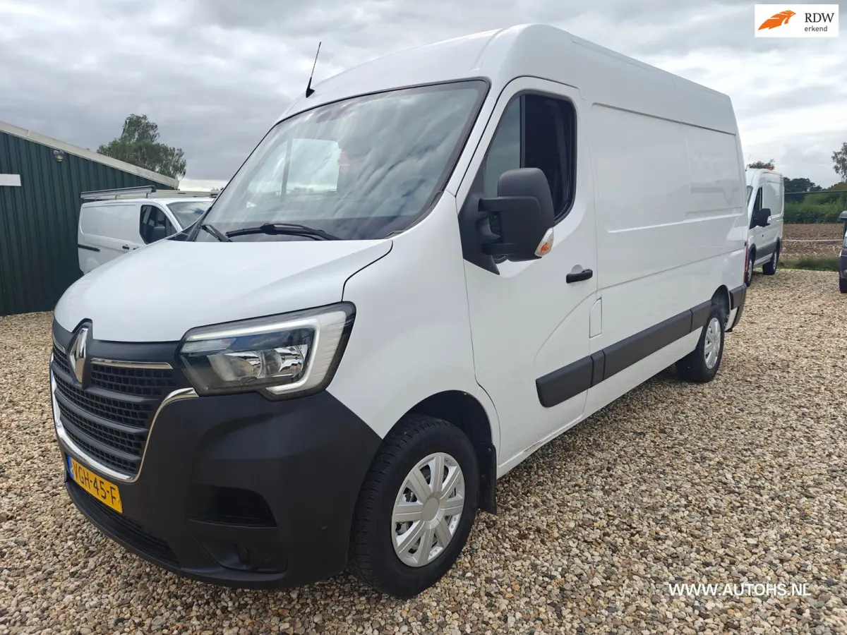 T35 2.3 dCi 135 L2H2 ,+ werkplaats inrichting , Euro 6 , 1e Eig , 140 PK , Apk 8- 2027 , Camera , leuke bus.