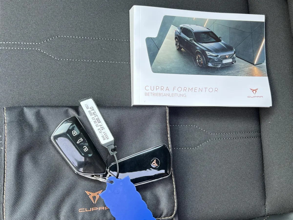 1.4 TSI e-Hybrid | Pano-dak/Carplay/stoel- en Stuurverw./Copper Accenten