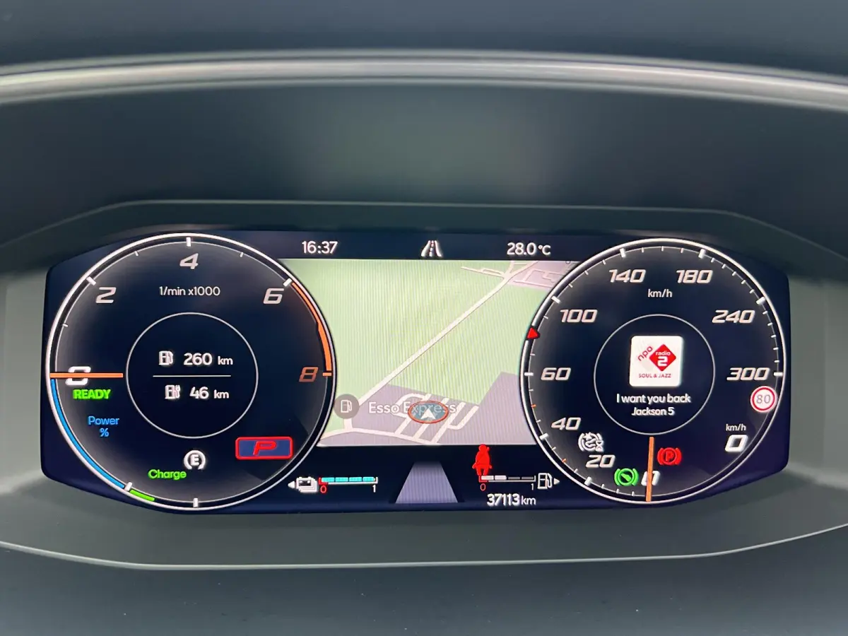 1.4 TSI e-Hybrid | Pano-dak/Carplay/stoel- en Stuurverw./Copper Accenten