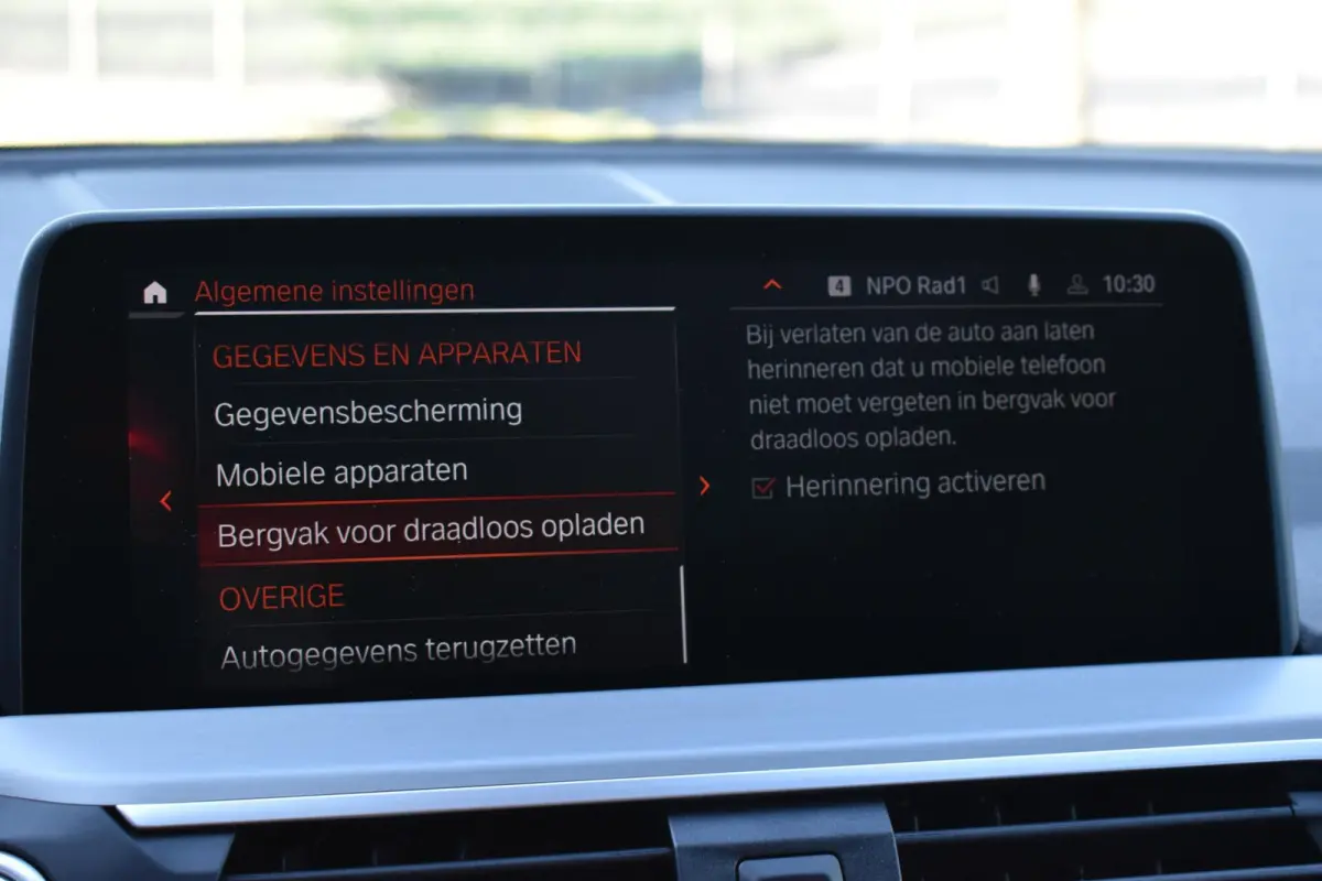 xDrive30e High Executive Plug In M-PAKKET/PANORAMADAK/HEAD UP/ETC.!