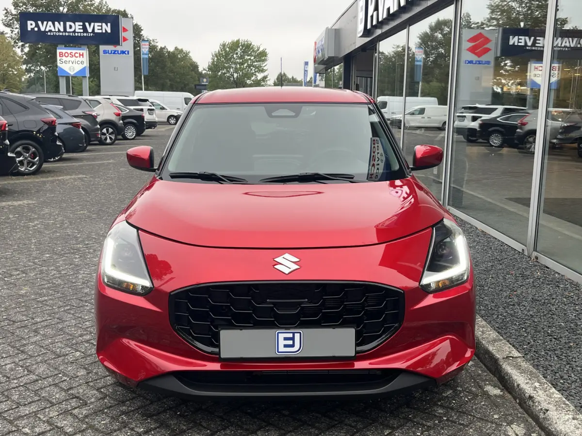 1.2 Smart Hybrid Select CVT Automaat | In meerdere kleuren uit voorraad leverbaar | Adapt. Cruise | Camera | Stoelverwarming | 16'' | Dodehoek | Carplay/Android Auto | Smart Entry |