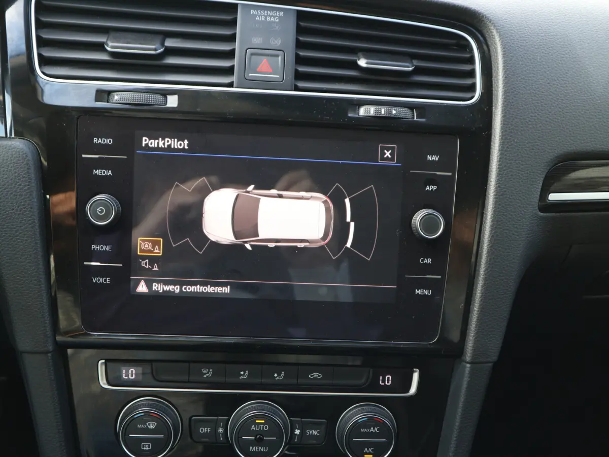 2.0 TDI Highline 150 PK VOL OPTIES NL AUTO