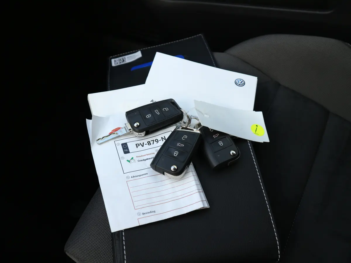 2.0 TDI Highline 150 PK VOL OPTIES NL AUTO
