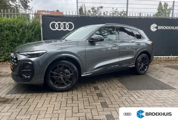 2.0 TFSI e-hybrid quattro S edition | Luchtvering | Trekhaak | Panoramadak | Tech Plus | Optiek zwart |