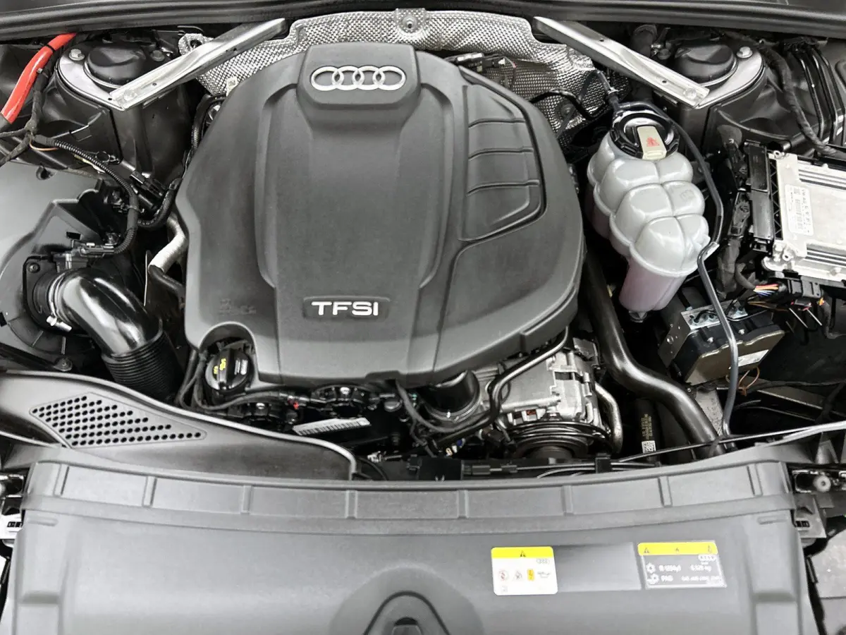 35 TFSI Launch edition Business 150 PK | Automaat | Navigatie | Cruise Control | Parkeersensoren | Audi smartphone interface | Lichtmetalen velgen |