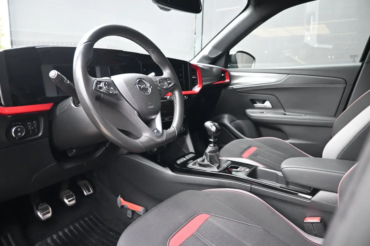 1.2 GS Line | Allseason | Navigatie | Achteruitrijcamera | Adaptive Cruise | Climate Control | !!