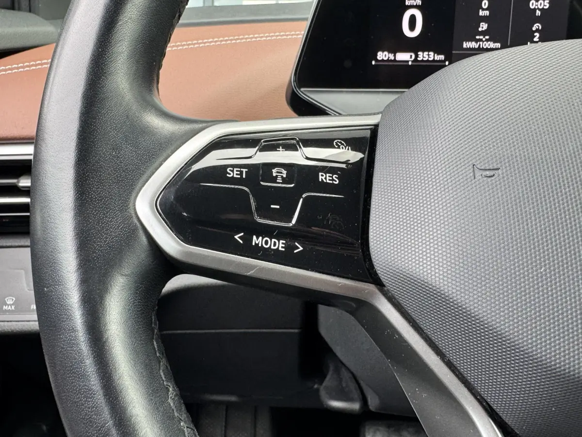 PRO 77 KWH (95% SOH) I GROOT ACCUPAKKET I STOEL/STUURVERWARMING I NAVIGATIE I ADAPTIVE CRUISE CONTROL