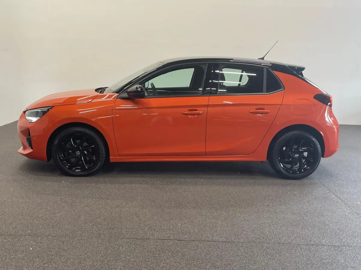 1.2 102pk GS Line Opel Corsa 1.2 GS Line | Navigatie | Apple Carplay/Android Auto | Airco | Cruise Control | Lichtmetalen velgen | Digitaal Dashboard | Sportstoelen