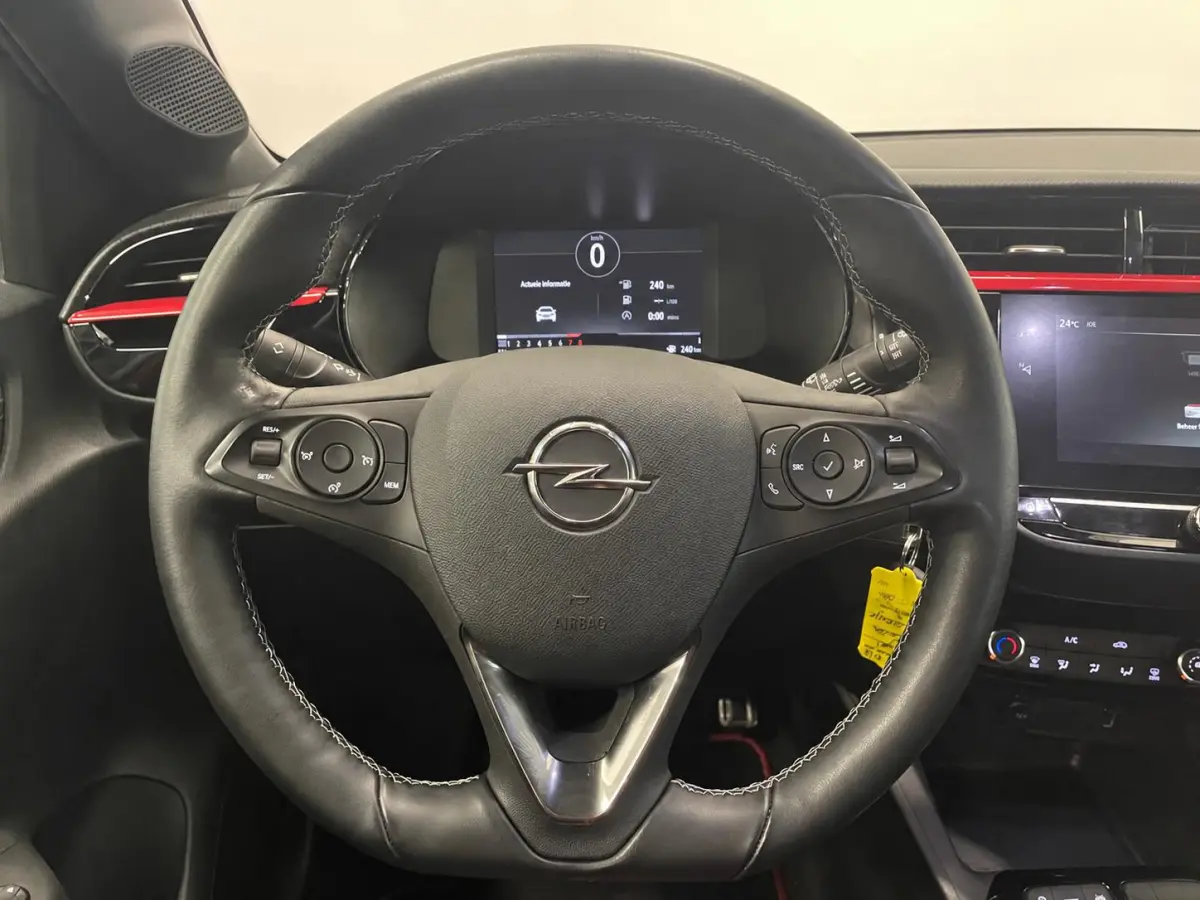 1.2 102pk GS Line Opel Corsa 1.2 GS Line | Navigatie | Apple Carplay/Android Auto | Airco | Cruise Control | Lichtmetalen velgen | Digitaal Dashboard | Sportstoelen