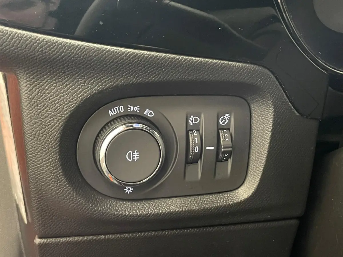 1.2 102pk GS Line Opel Corsa 1.2 GS Line | Navigatie | Apple Carplay/Android Auto | Airco | Cruise Control | Lichtmetalen velgen | Digitaal Dashboard | Sportstoelen
