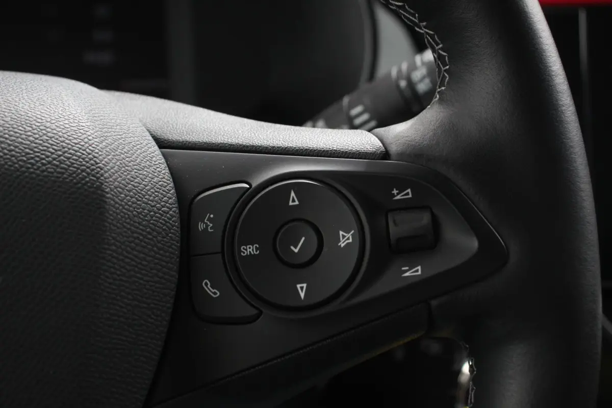 1.2 102pk GS Line Opel Corsa 1.2 GS Line | Navigatie | Apple Carplay/Android Auto | Airco | Cruise Control | Lichtmetalen velgen | Digitaal Dashboard | Sportstoelen