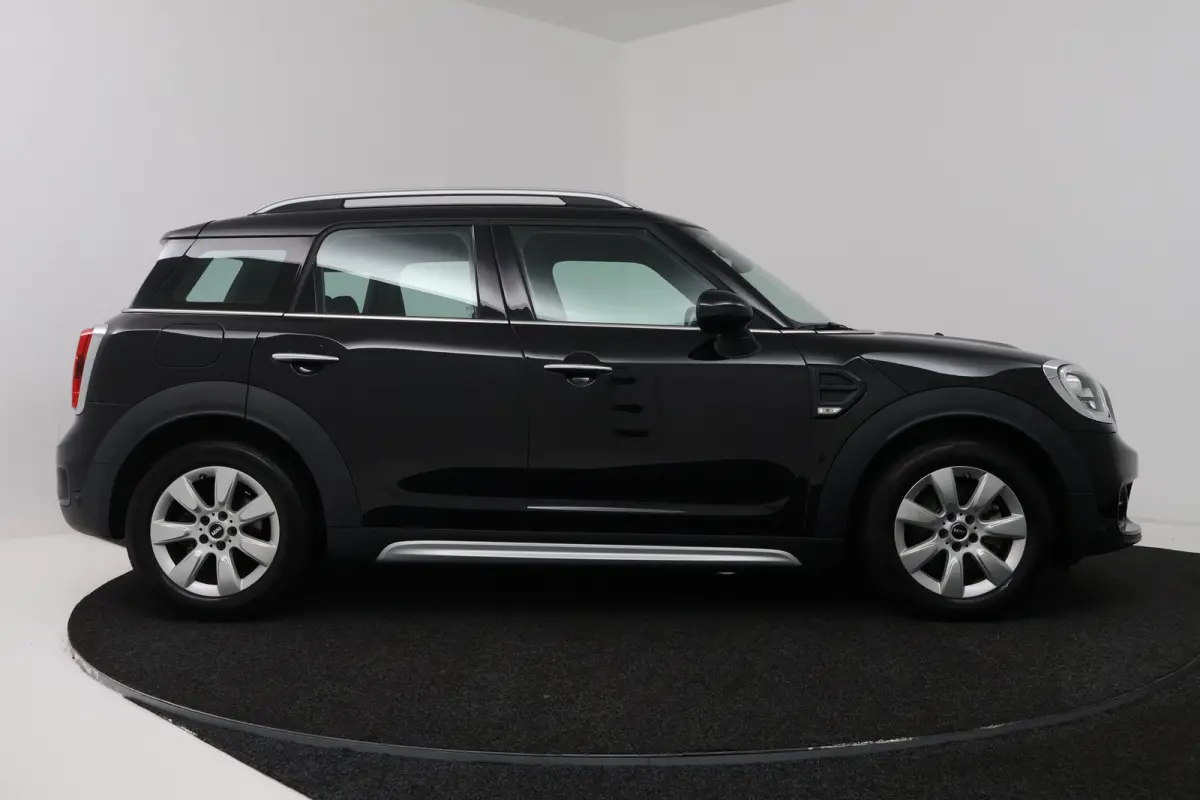 1.5 Cooper Salt (STOELVERWARMING, NAVIGATIE, CRUISE CONTROL, PARKEERSENSOREN)