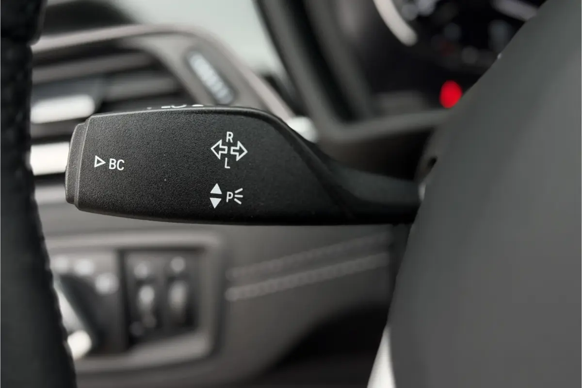 xDrive25e Sportline | Head-Up | Trekhaak | Stoelverwarming | Camera | HIFI | 35X op voorraad