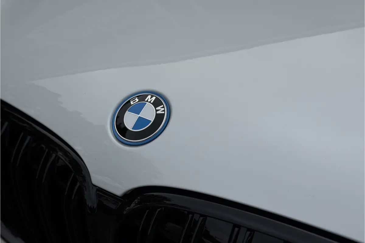 xDrive25e Sportline | Head-Up | Trekhaak | Stoelverwarming | Camera | HIFI | 35X op voorraad