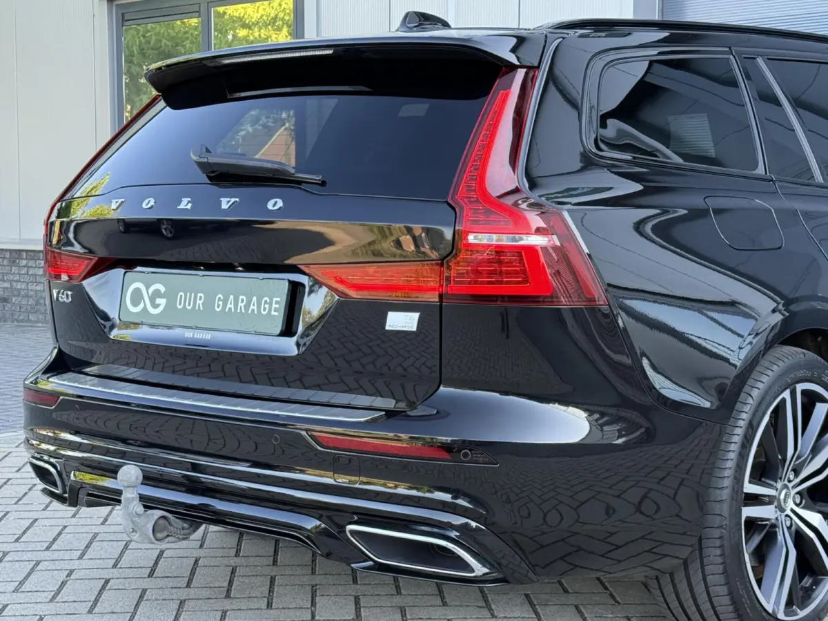 T6 Recharge AWD R-Design|Camera|Carplay|Trekhaak|19"