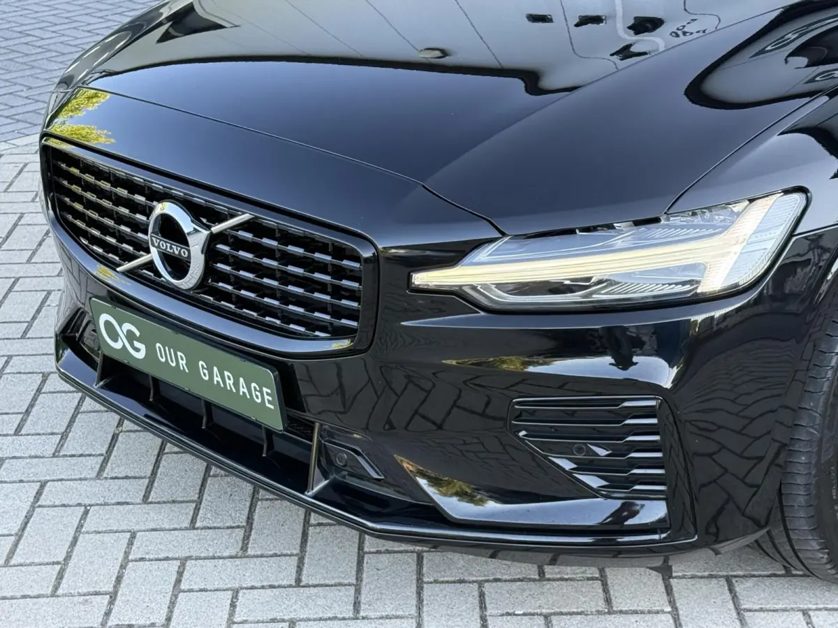 T6 Recharge AWD R-Design|Camera|Carplay|Trekhaak|19"