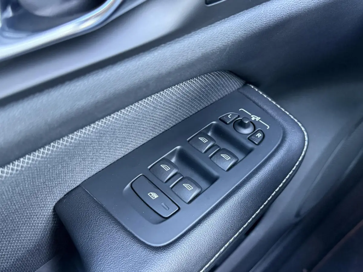 T6 Recharge AWD R-Design|Camera|Carplay|Trekhaak|19"