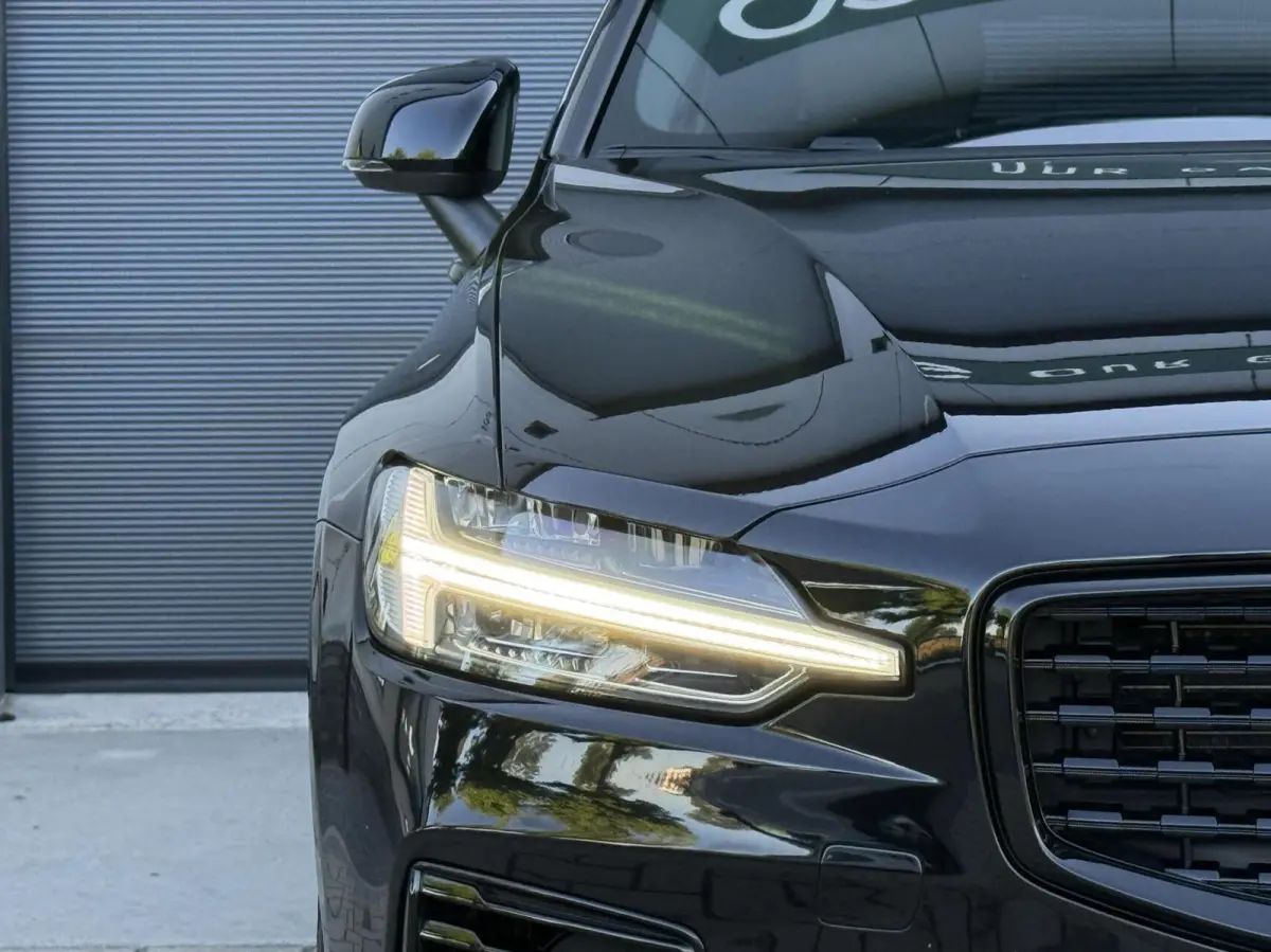 T6 Recharge AWD R-Design|Camera|Carplay|Trekhaak|19"