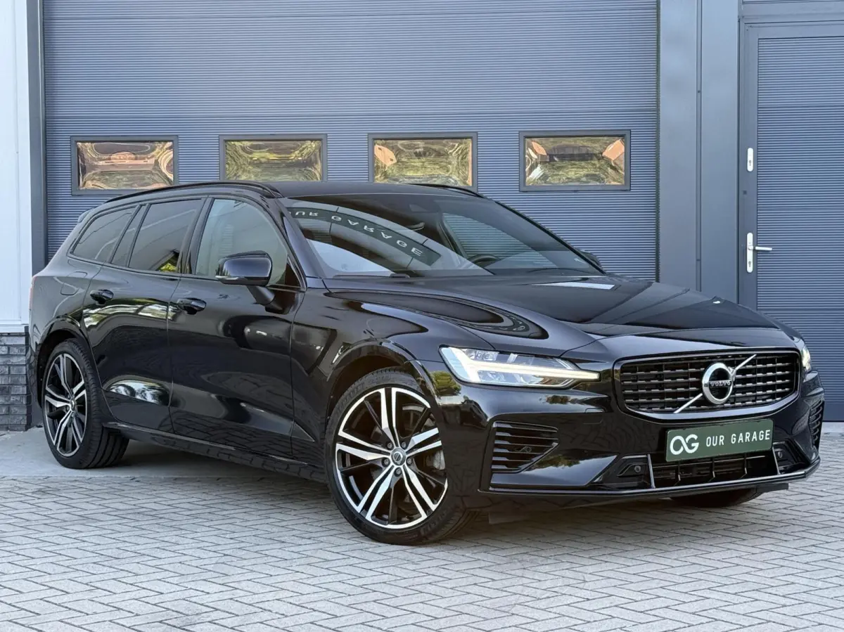 T6 Recharge AWD R-Design|Camera|Carplay|Trekhaak|19"