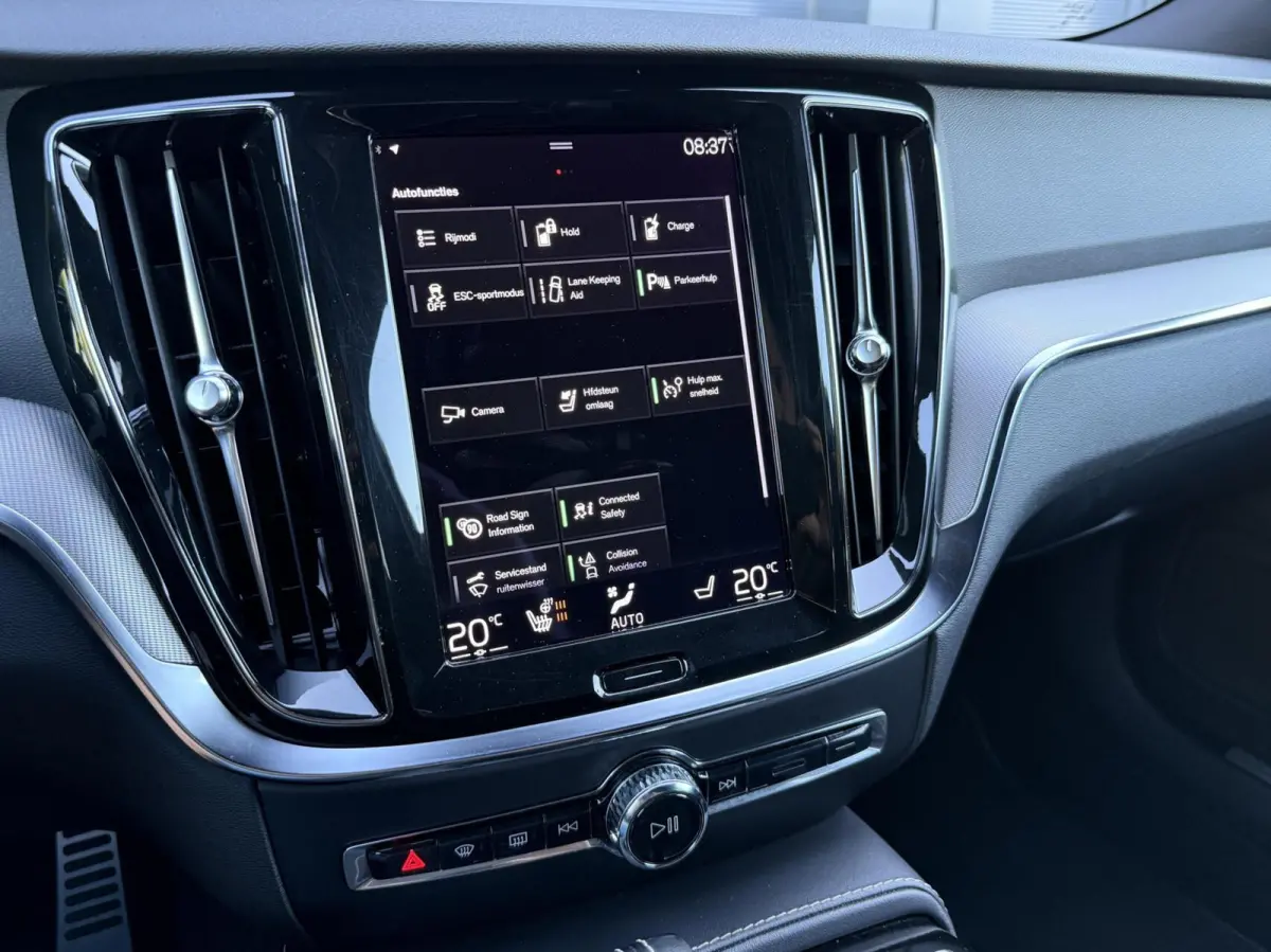 T6 Recharge AWD R-Design|Camera|Carplay|Trekhaak|19"