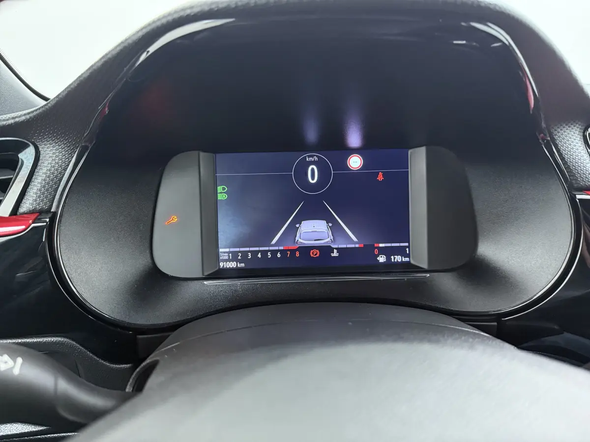 1.2 GS Line 100pk | Apple Carplay/Android Auto|telefoonintegratie premium | Bestuurdersstoel in hoogte verstelbaar | Bluetooth telefoonvoorbereiding