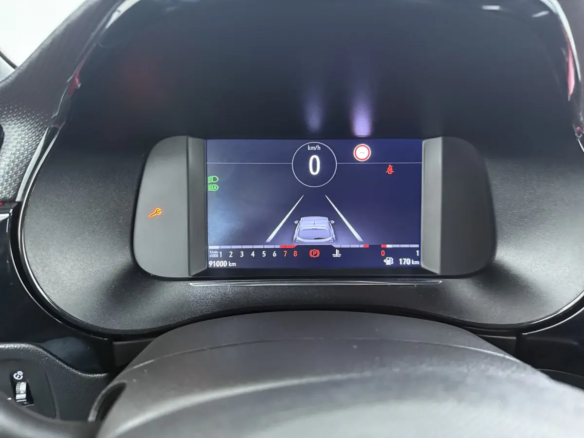 1.2 GS Line 100pk | Apple Carplay/Android Auto|telefoonintegratie premium | Bestuurdersstoel in hoogte verstelbaar | Bluetooth telefoonvoorbereiding