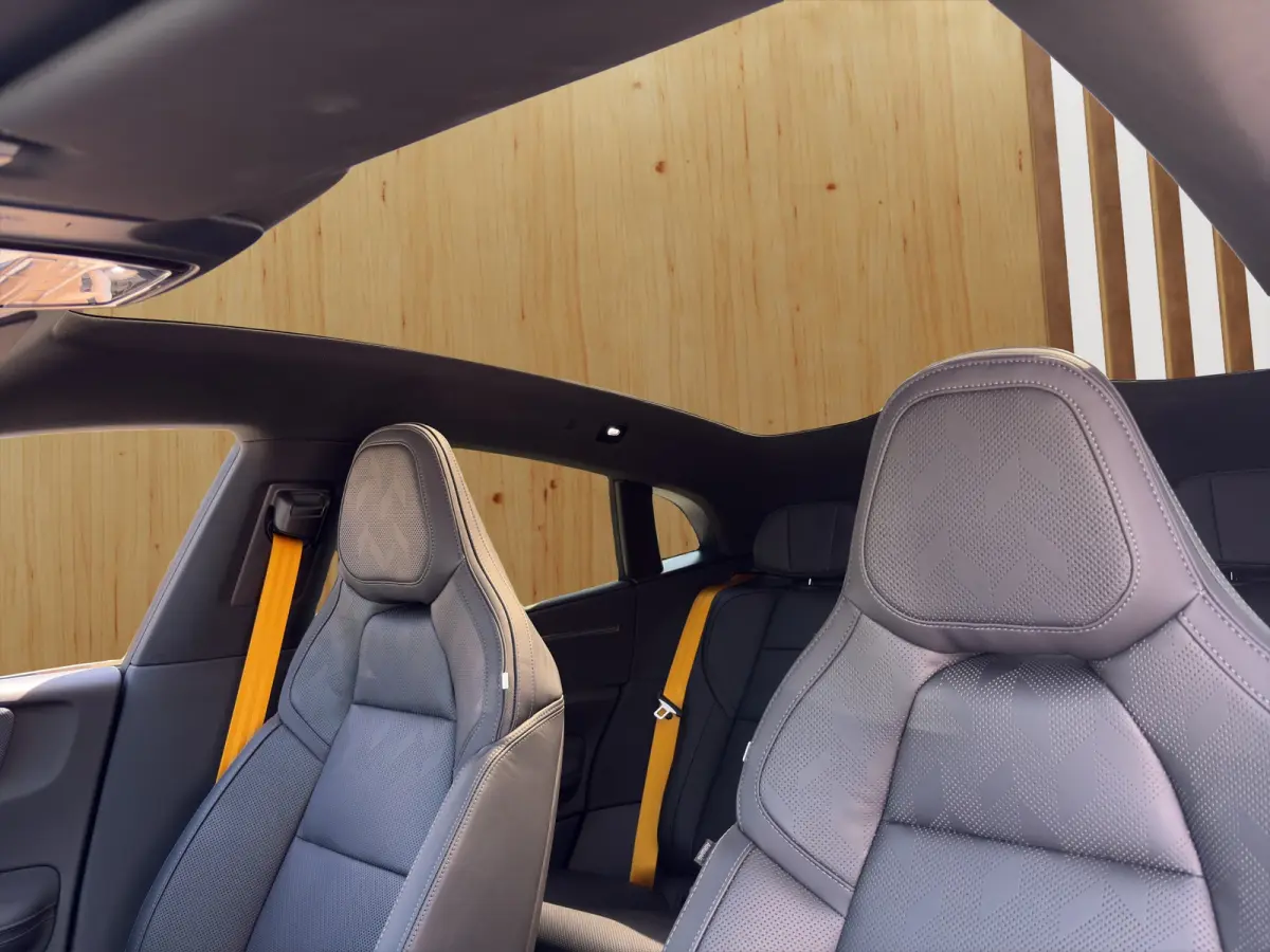 Long Range Dual motor Performance Plus 100 kWh | Harman Kardon | Stoel Massage | Digitale Binnenspiegel | 360 Camera | Stoel + Stuur Verwarming / Ventilatie |
