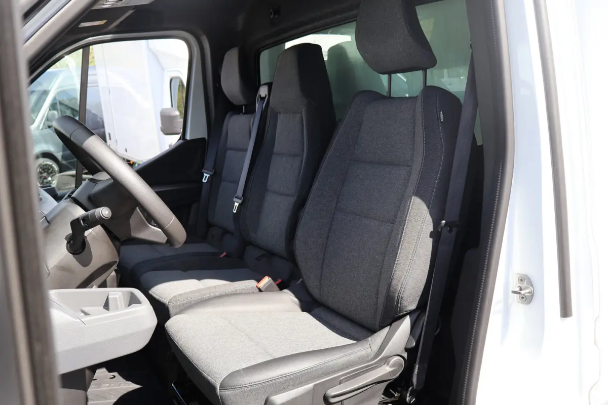 T35 2.0 dCi 170pk Bakwagen met Achterdeuren