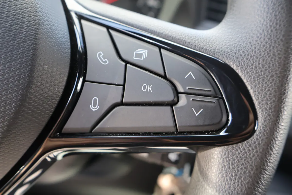 T35 2.0 dCi 170pk Bakwagen met Achterdeuren