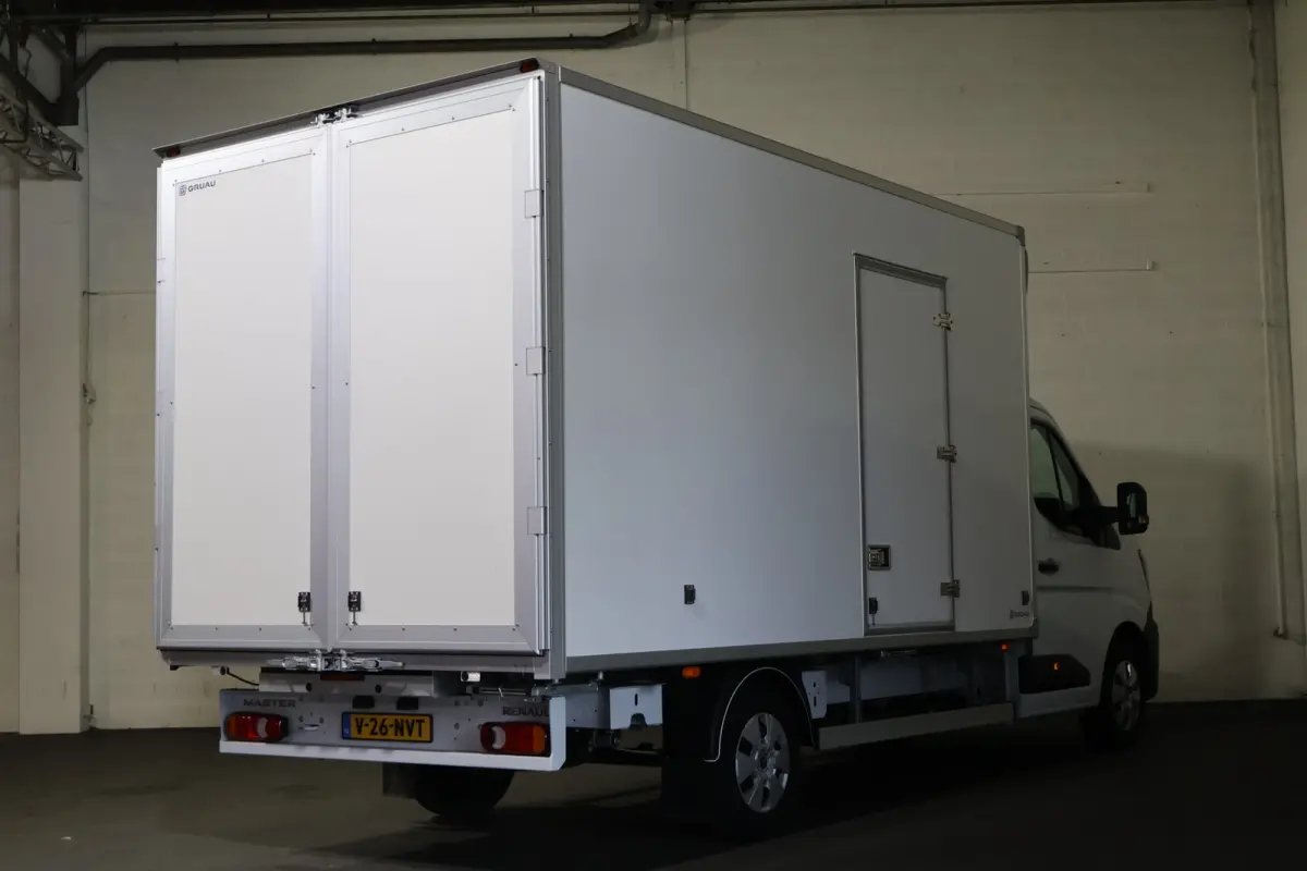 T35 2.0 dCi 170pk Bakwagen met Achterdeuren