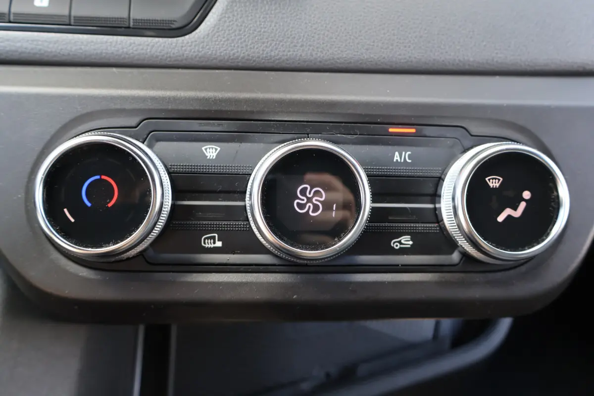T35 2.0 dCi 170pk Bakwagen met Achterdeuren