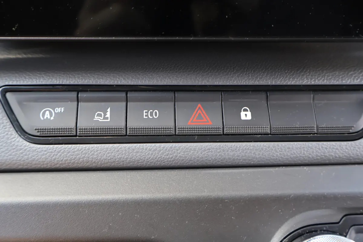 T35 2.0 dCi 170pk Bakwagen met Achterdeuren