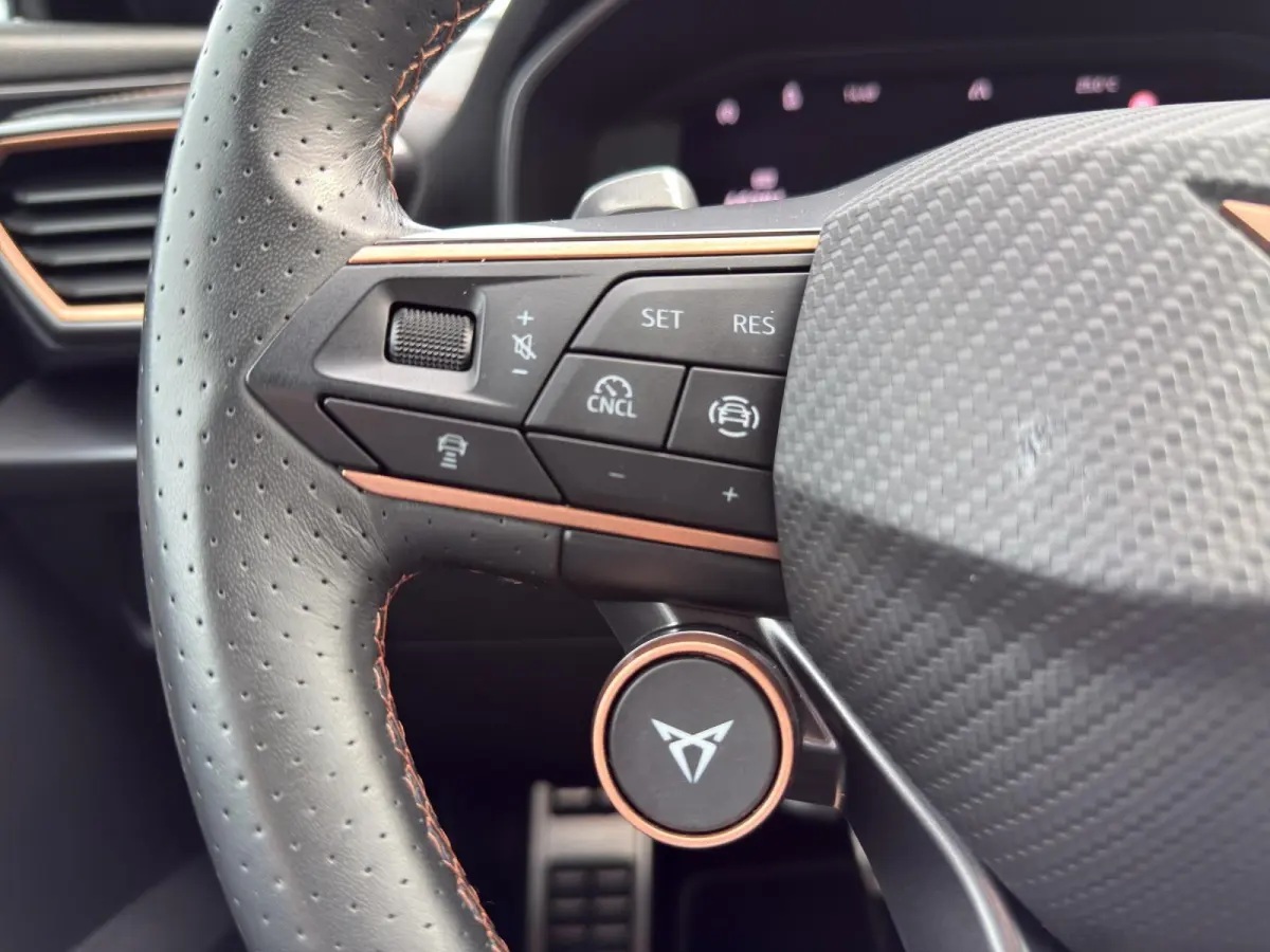1.5 TSI e-Hybrid Business | A.cam | Elec. klep | Winterpakket |