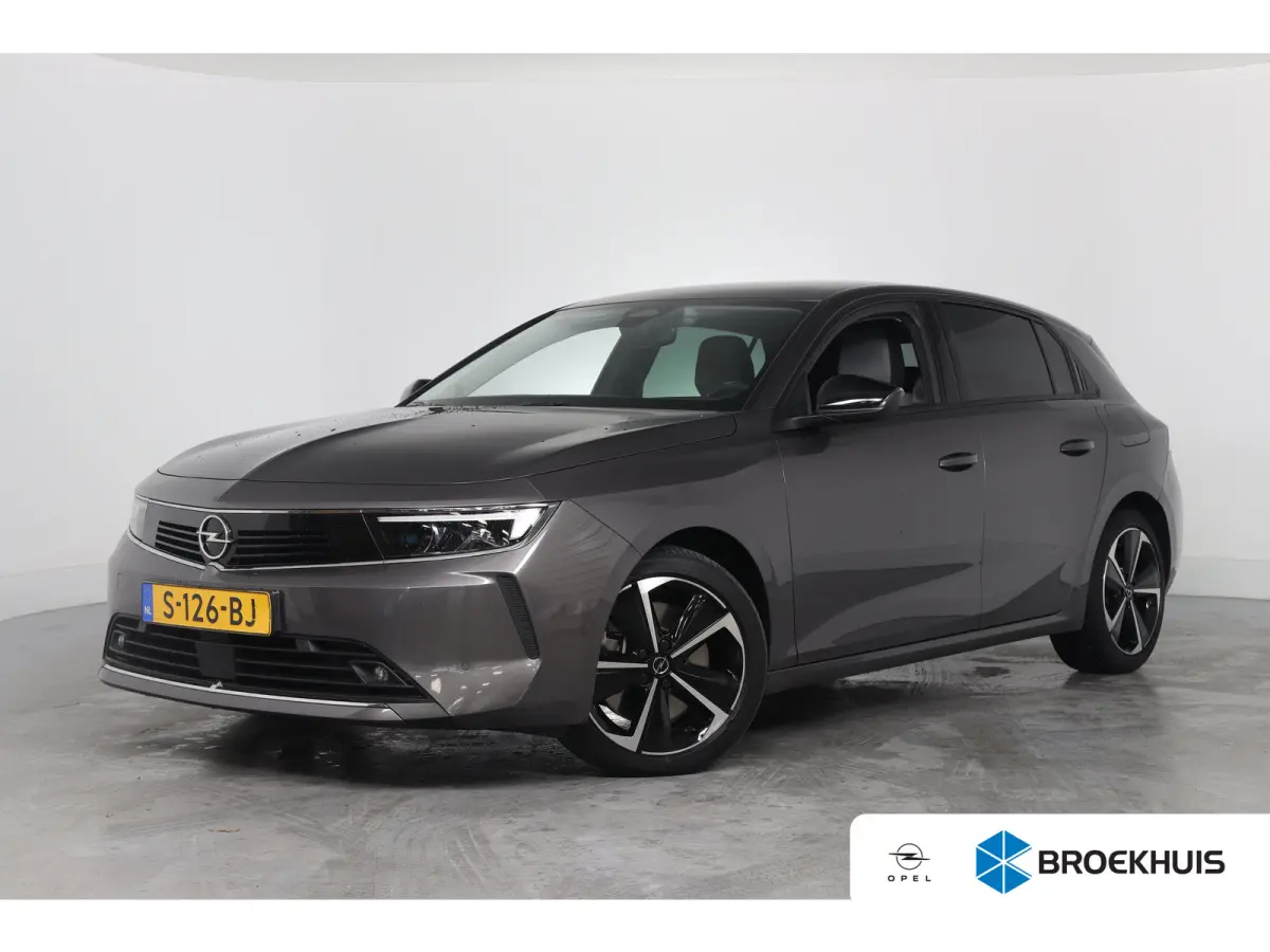 1.6 Hybrid Edition | Dealer Onderhouden! | SOH 94% | LED | Cruise Adaptive | Navi By App | Keyless Start | Clima | Parkeersensoren V+A | Lichtmetalen Velgen