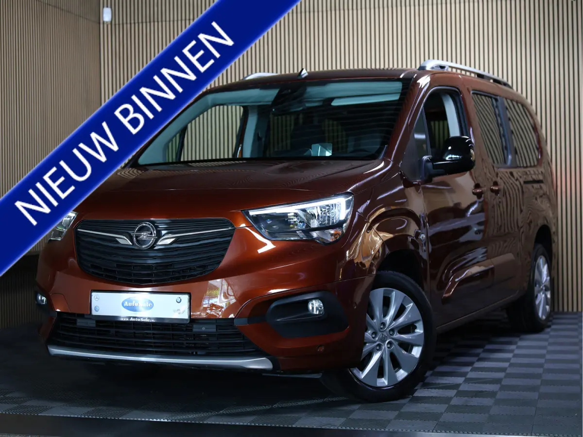 Opel Combo 2021 Benzine Automatisch leasen