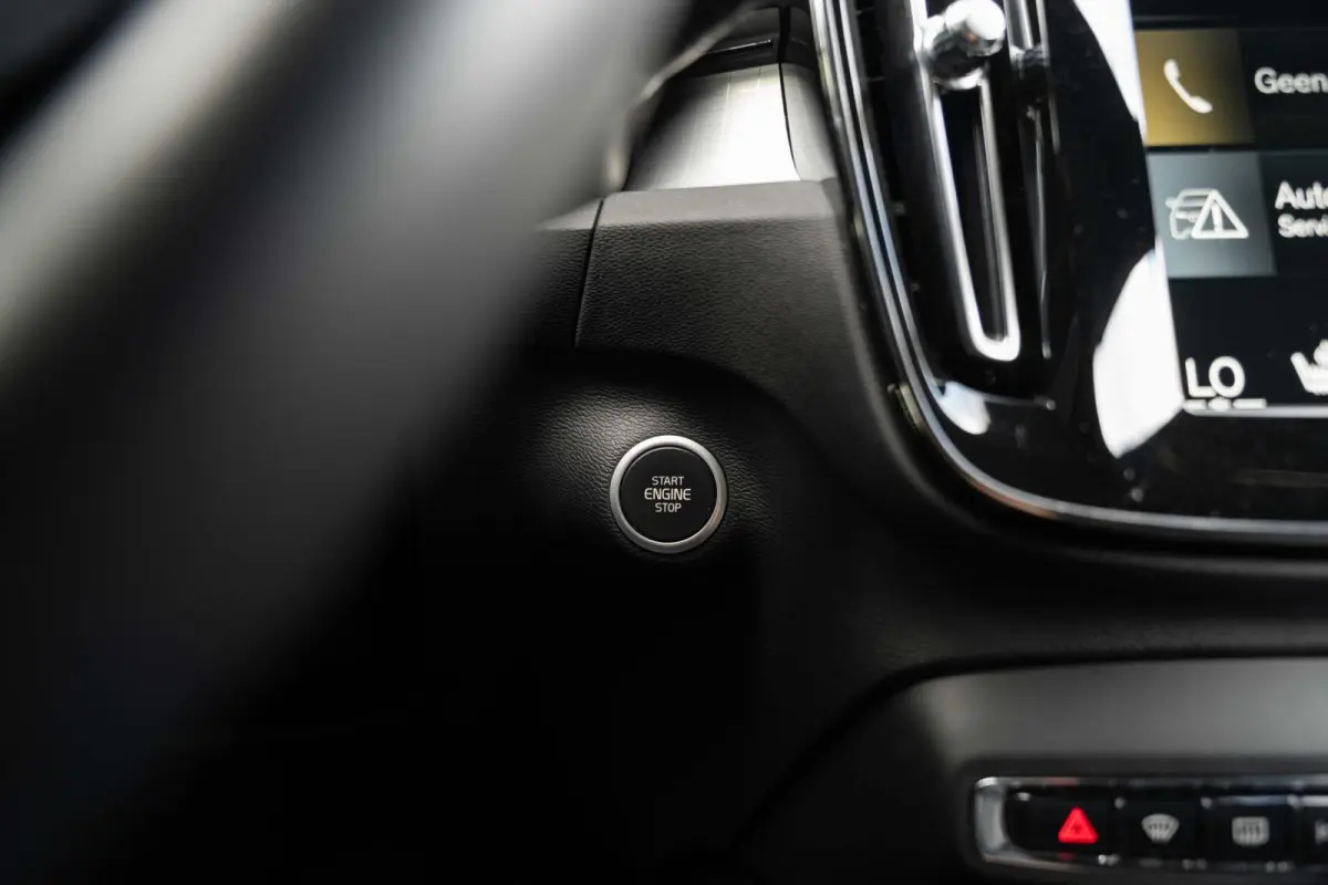 T5 R-Design Pilot Assist ACC BLIS Camera DAB 19''
