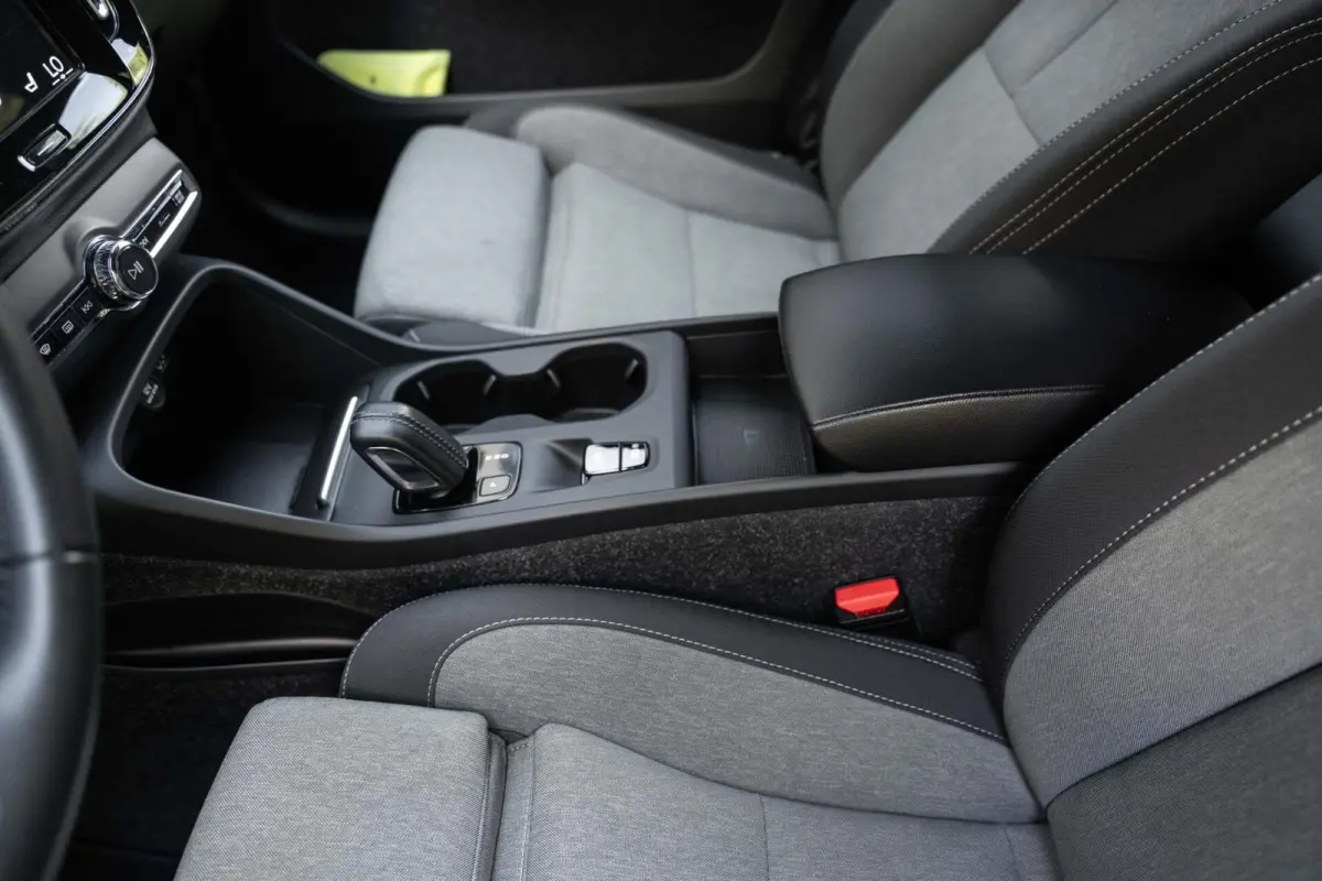 T5 R-Design Pilot Assist ACC BLIS Camera DAB 19''