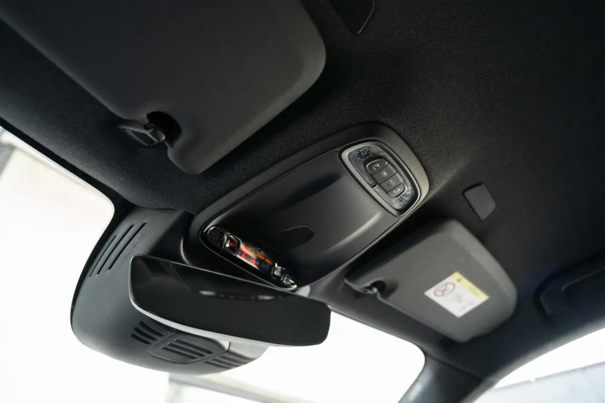T5 R-Design Pilot Assist ACC BLIS Camera DAB 19''