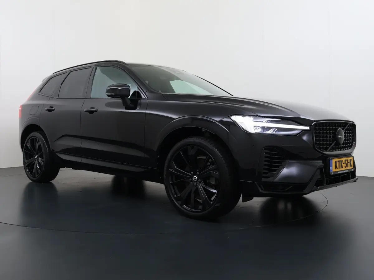 2.0 T6 Plug-in hybrid AWD Plus Dark VAN:47.900,- VOOR:45.877,- UW HERFSTVOORDEEL:2.023,-