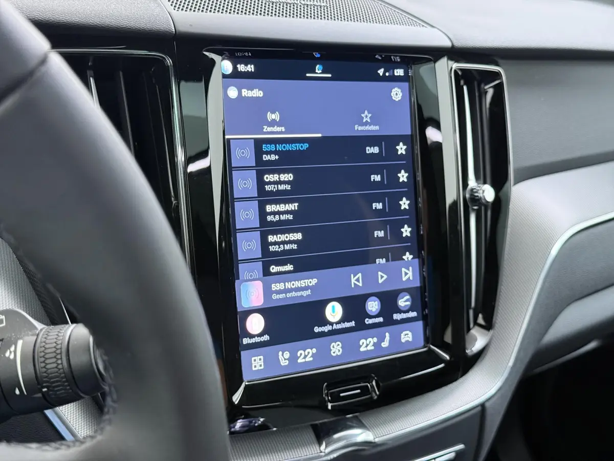 2.0 T6 Plug-in hybrid AWD Plus Dark VAN:47.900,- VOOR:45.877,- UW HERFSTVOORDEEL:2.023,-