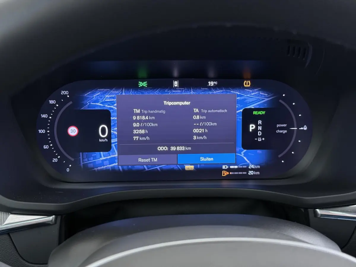 2.0 T6 Plug-in hybrid AWD Plus Dark VAN:47.900,- VOOR:45.877,- UW HERFSTVOORDEEL:2.023,-