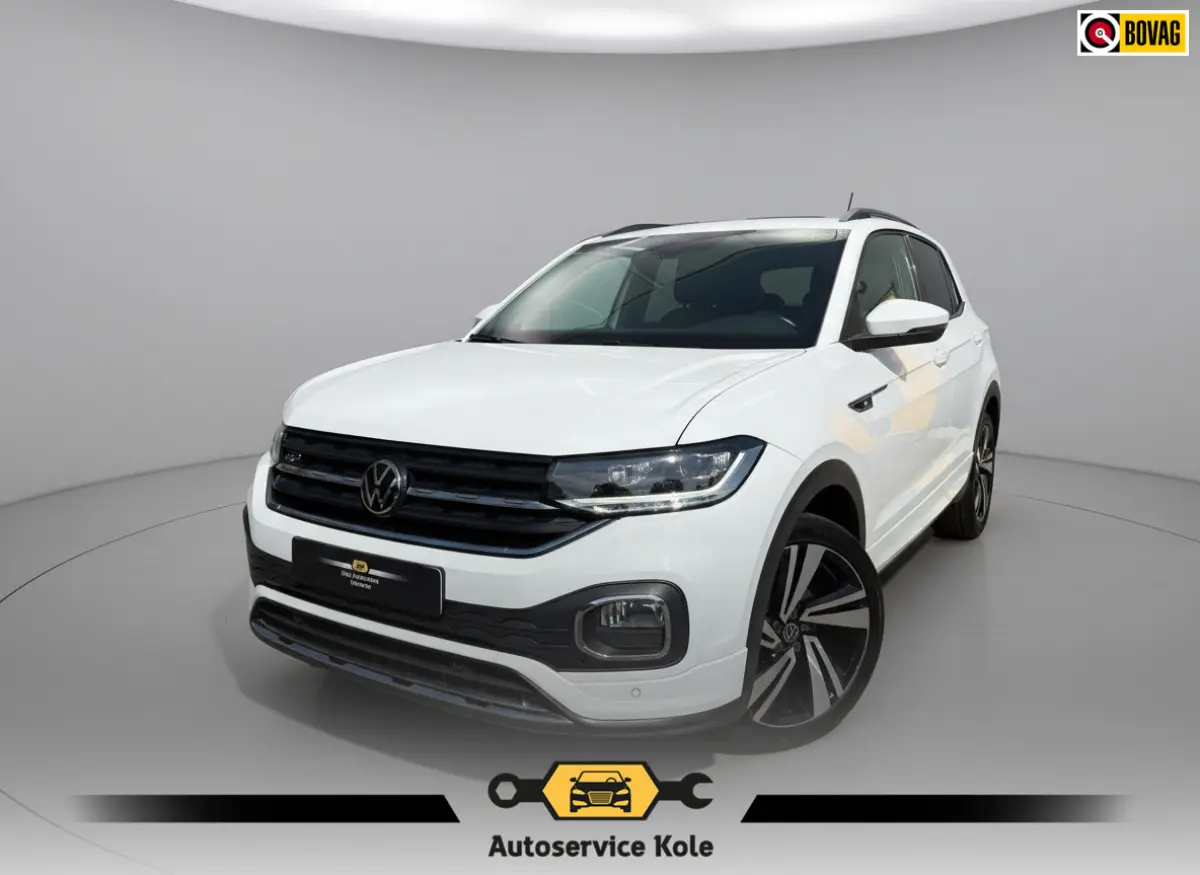 1.5 TSI DSG * R-Line * AUTOMAAT * Parkeercamera * Navigatiesysteem * Stoelverwarming *