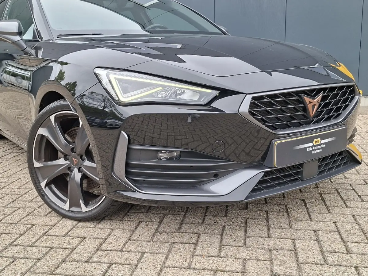 1.4 e-Hybrid PHEV 245pk VZ * Navigatiesysteem * AUTOMAAT * Stoelverwarming * Virtual Cockpit *