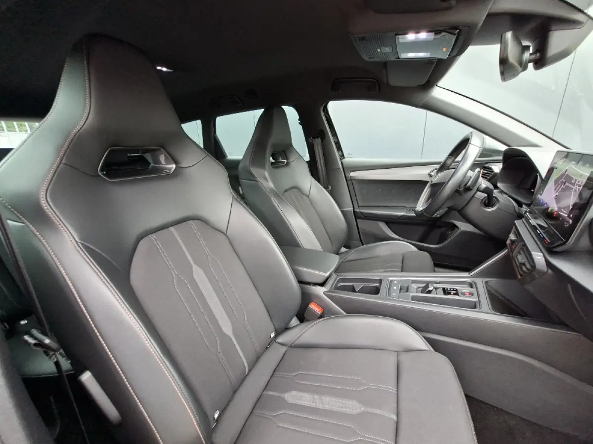 1.4 e-Hybrid PHEV 245pk VZ * Navigatiesysteem * AUTOMAAT * Stoelverwarming * Virtual Cockpit *