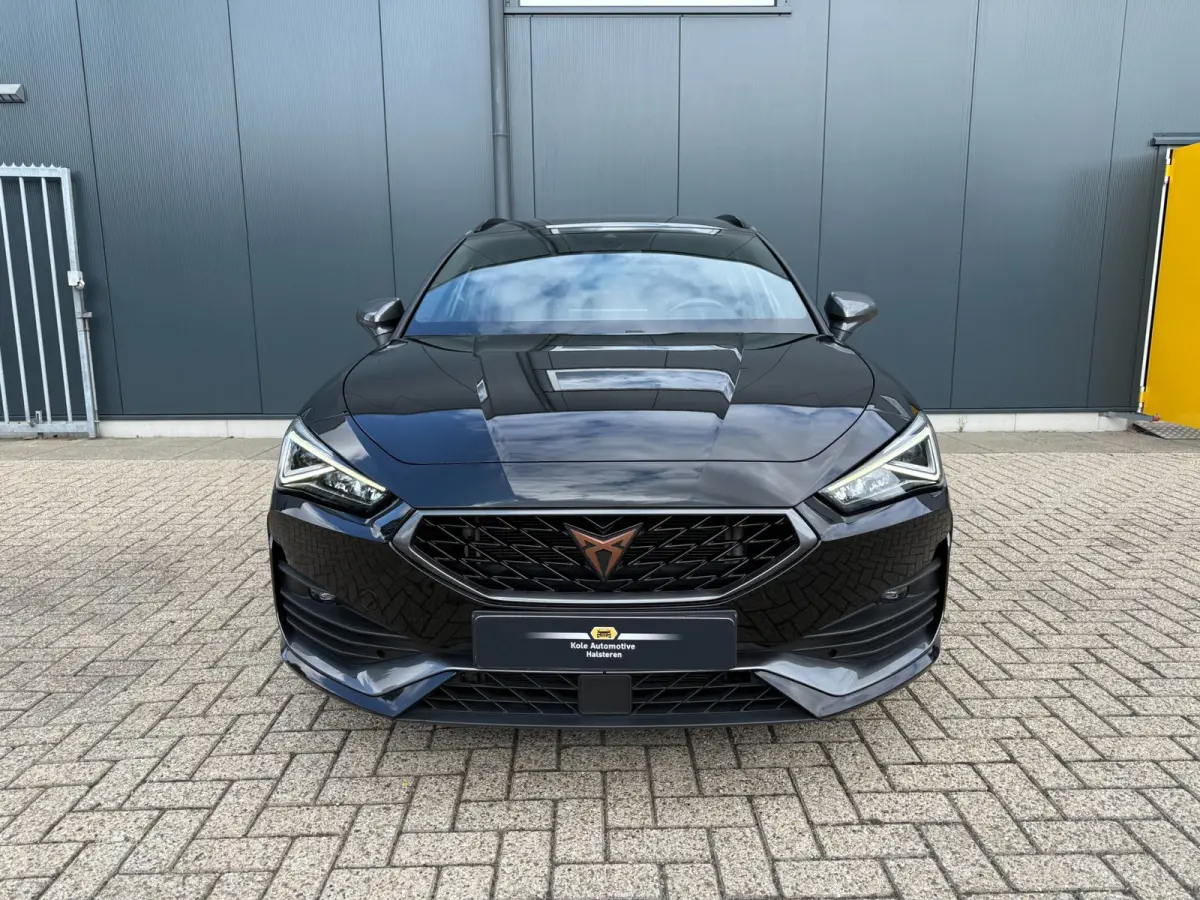 1.4 e-Hybrid 245pk VZ * Navigatiesysteem * AUTOMAAT * Stoelverwarming * Virtual Cockpit *