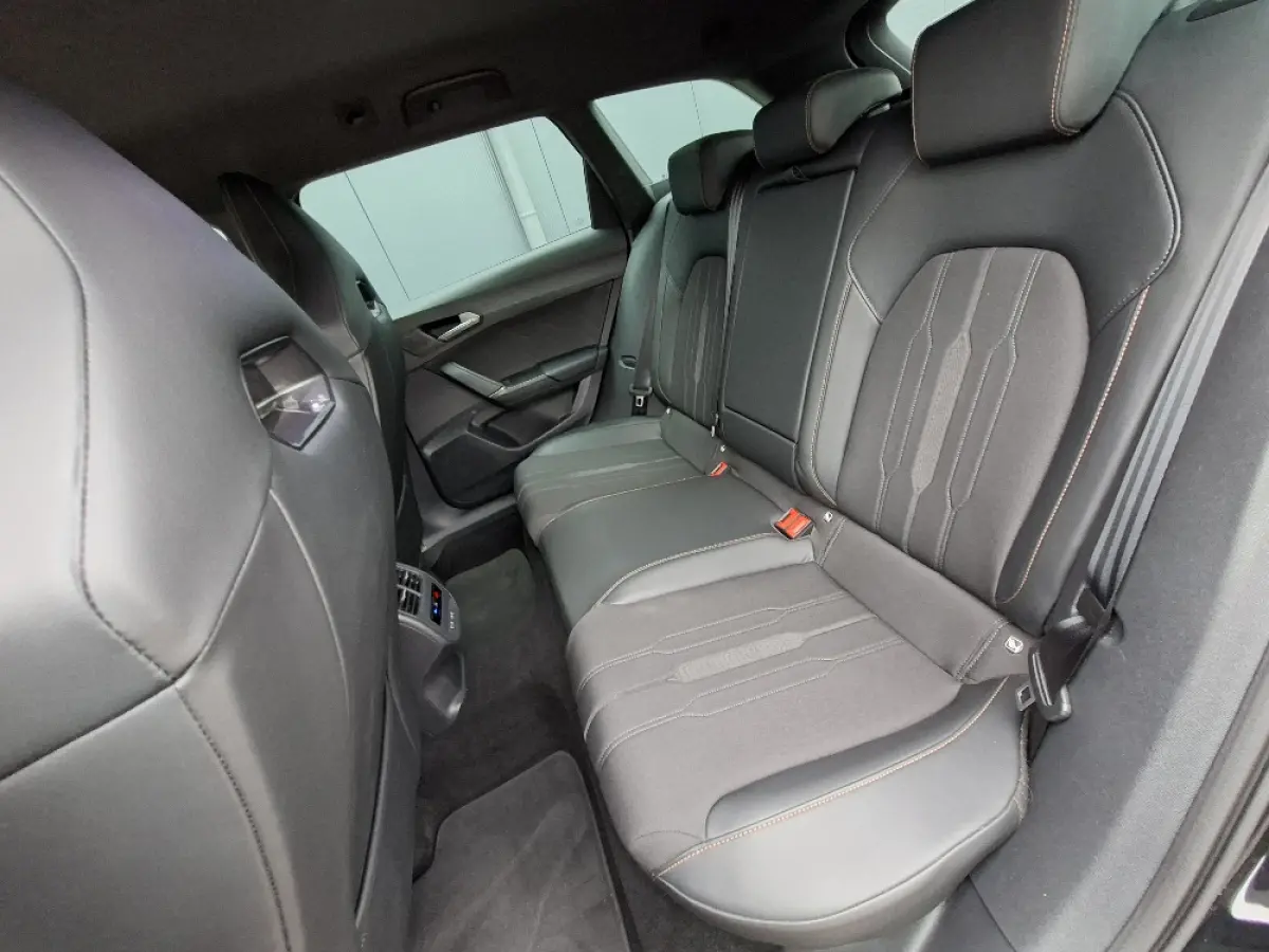 1.4 e-Hybrid PHEV 245pk VZ * Navigatiesysteem * AUTOMAAT * Stoelverwarming * Virtual Cockpit *