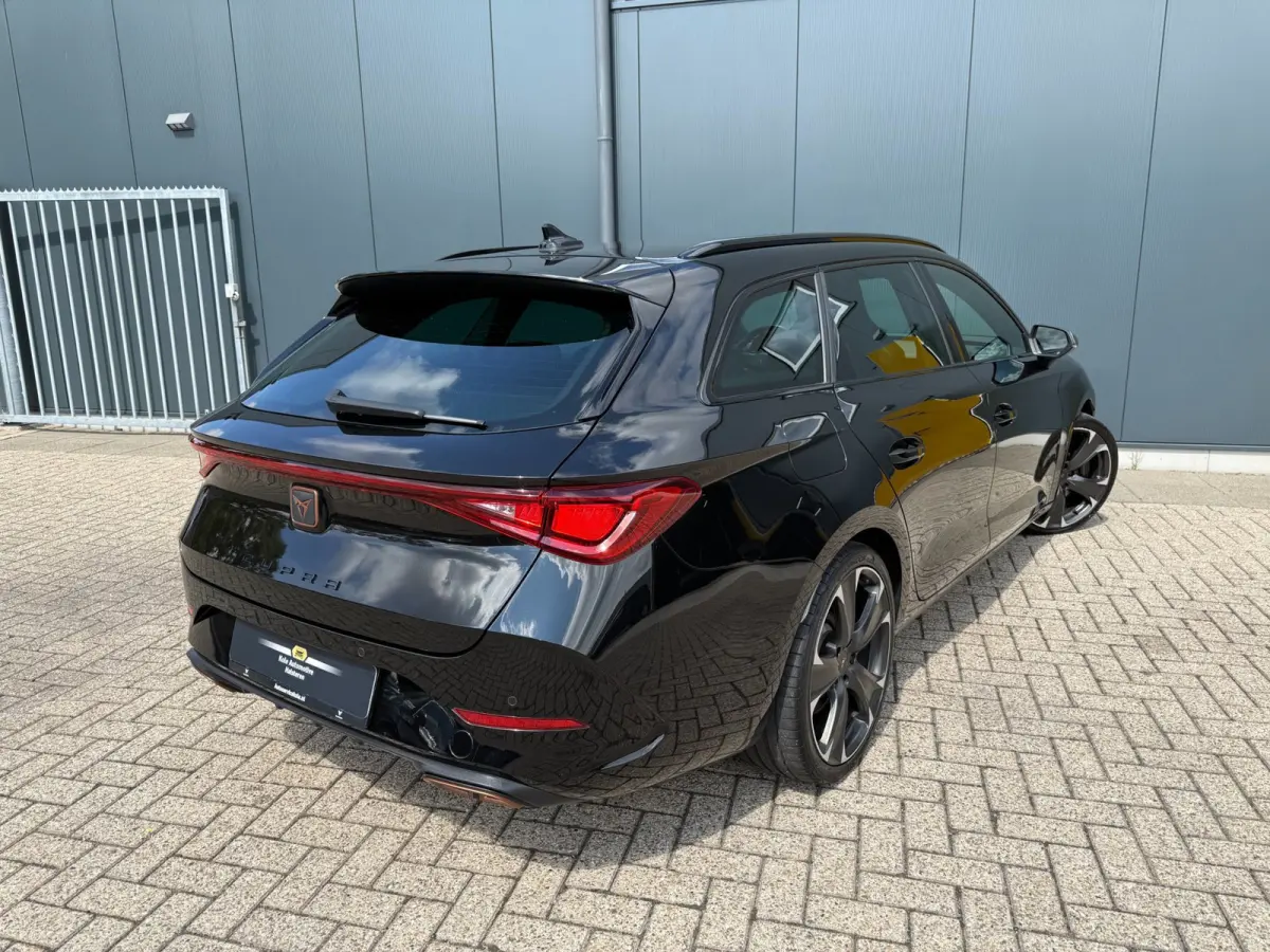 1.4 e-Hybrid 245pk VZ * Navigatiesysteem * AUTOMAAT * Stoelverwarming * Virtual Cockpit *