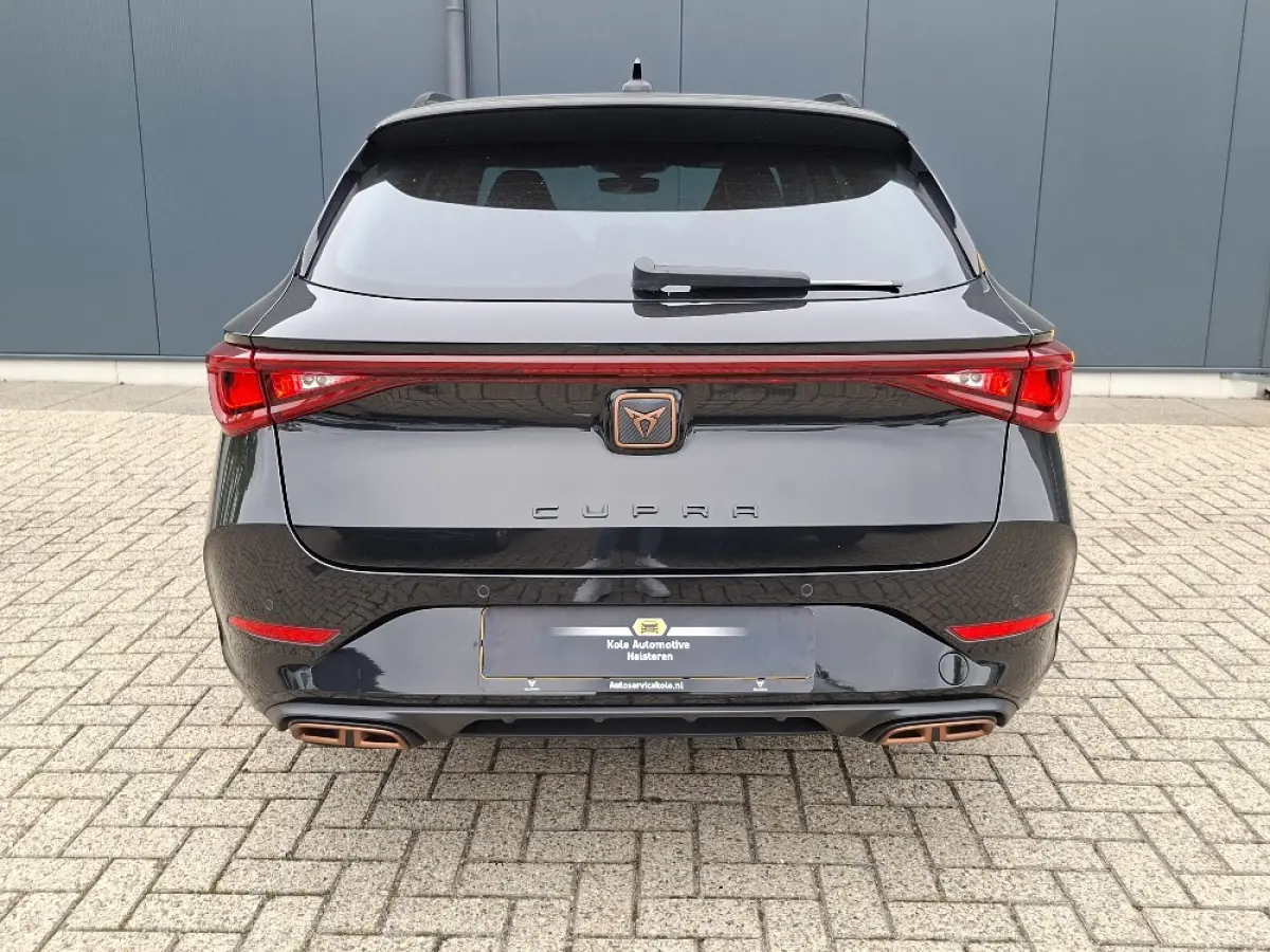 1.4 e-Hybrid PHEV 245pk VZ * Navigatiesysteem * AUTOMAAT * Stoelverwarming * Virtual Cockpit *